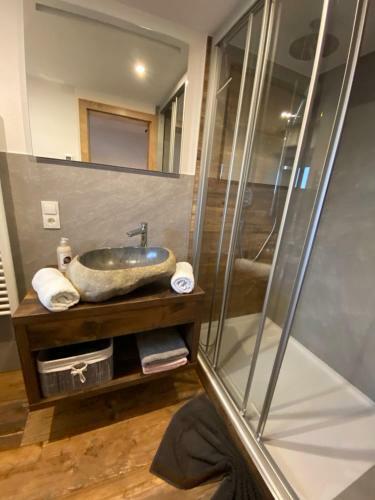 Hostal Tiroler Alpblick Appartements