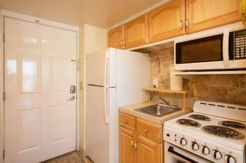 Pirates Cove Condo Unit #122