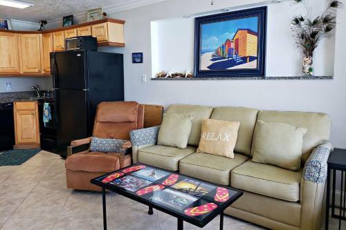 Pirates Cove Condo Unit #706