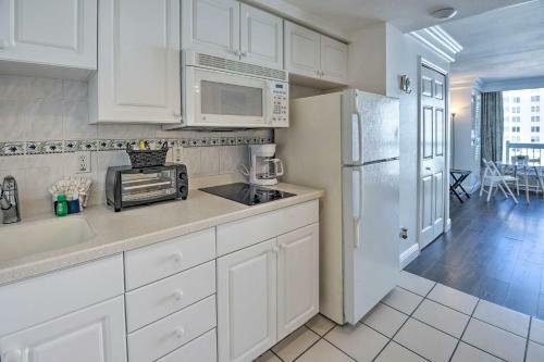 Apartamento Resort Studio With Beach Access And Ocean Views!