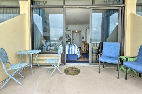 Apartamento Hawaiian Inn Couples Studio With Beach Access!