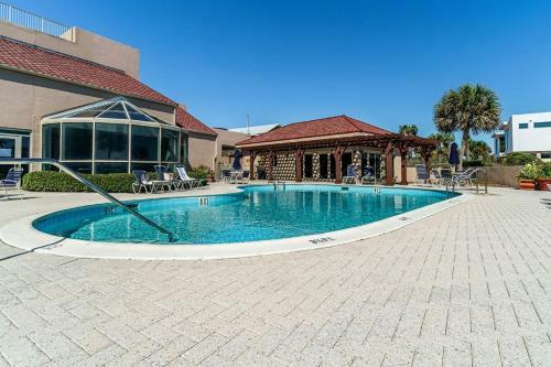 Beach Manor 508