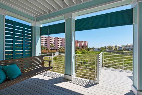 It Doesn't Get Any Better At Destin Pointe