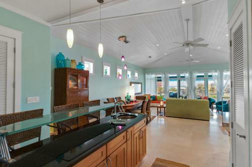 It Doesn't Get Any Better At Destin Pointe