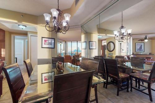 Surfside Resort 3-1208