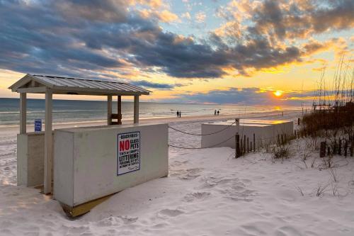 Destin Towers 32