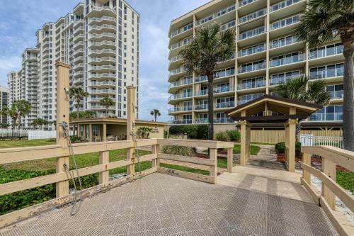 Sterling Sands 404 Destin (Condo)