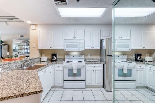 Sterling Sands 810 Destin (Condo)