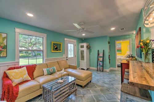 Bright Cottage, Walk To Sunset View And Dining!