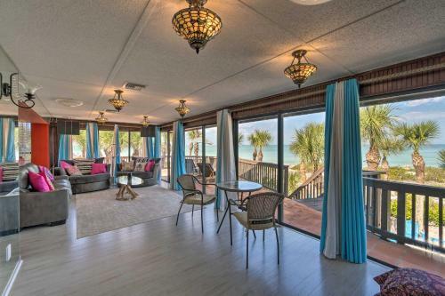 Luxe Beachfront Villa With Spa And Gulf Views!