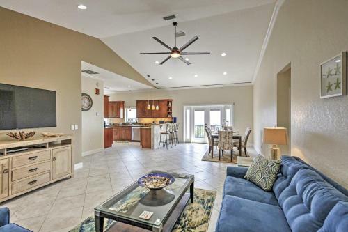 Oceanfront Oasis With Deck, Water Views And Beach Gear