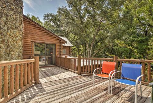 Quiet Inverness Log Cabin With Furnished Deck!