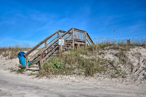 Apartamento Old School Fernandina Beach Duplex With Ocean View!