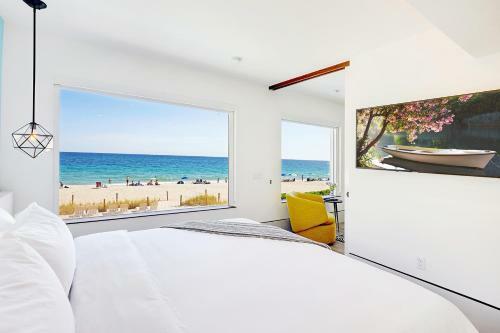 Hotel Ocean Treasure Beachside Suites