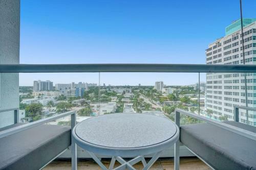 Luxury Condo With Daily C