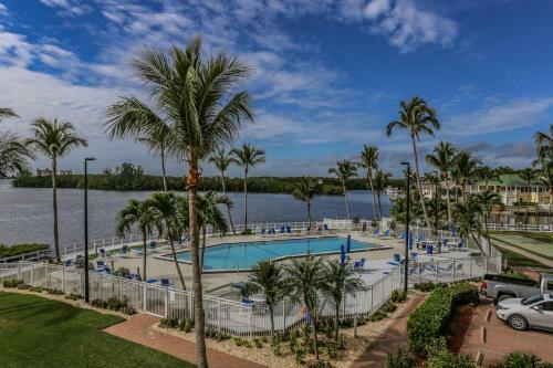 Boardwalk Caper By Distinctive Beach Rentals