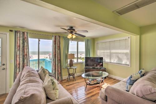 Beachfront Fort Myers Cottage With Deck And Ocean Views