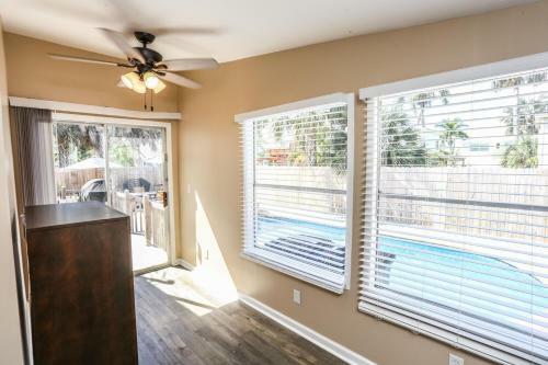 201 Delmar Mangrove Breeze Cottage