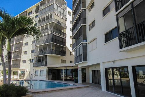 Apartamento Carlos Pointe 523 Condo