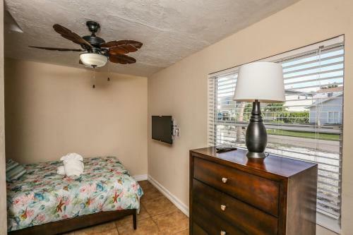 201 Delmar Mangrove Breeze A