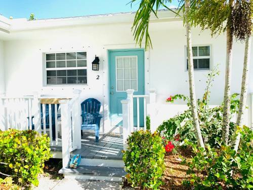Hotel Sand Dollar Beach Bungalow