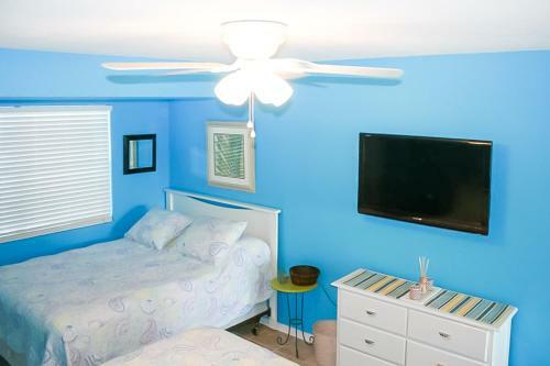 Tropical Isle #205