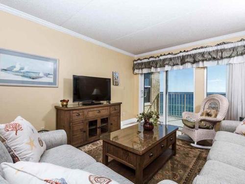 Island Echos 7th Floor Condos