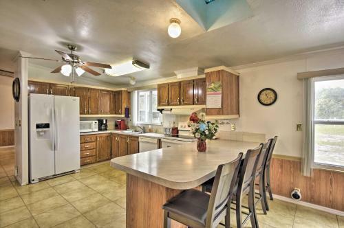 Spacious Frostproof Home Mins To Fishing And Golf