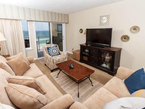 Island Echos 6th Floor Condos