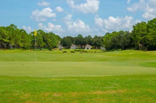 Golf Community Private Pool! Home