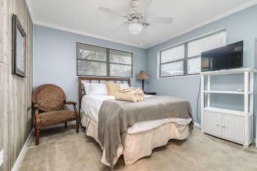 Gorgeous Home In Gulf Breeze