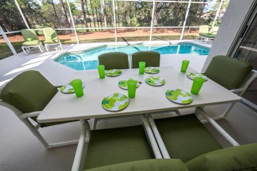 Amazing Conservation View From Pool- Game Room! Home