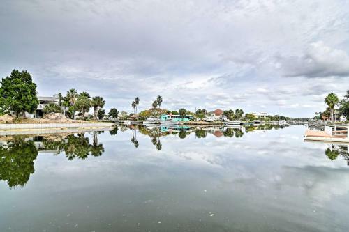 Waterfront Hernando Beach Home With 40-foot Dock!