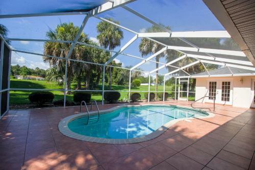 Four Bedroom Comfort Villa 4668 Home