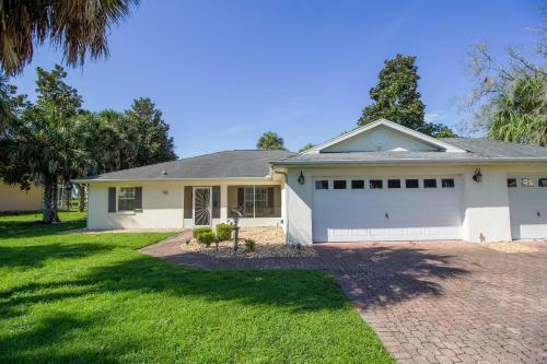 Four Bedroom Comfort Villa 4668 Home