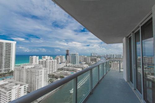 Beachwalk -2901 Great View 3 Bedroom Apartment