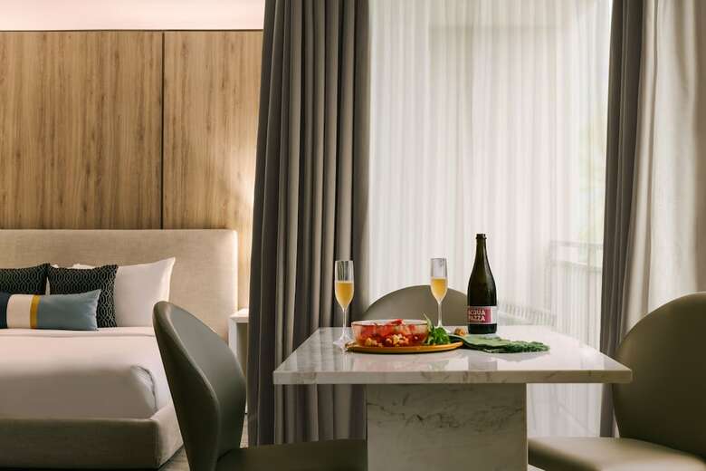 Hotel Hillsboro Beach Resort