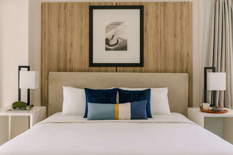 Hotel Hillsboro Beach Resort
