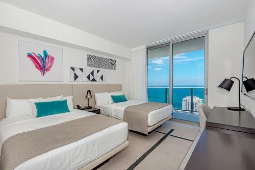 Apartamento 5 * Front Ocean View - 34th Top Floor: Brand New 2br