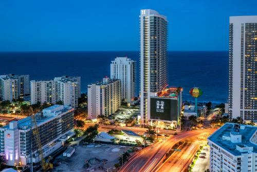Apartamento Beach Front Premium Two Bedroom Condo