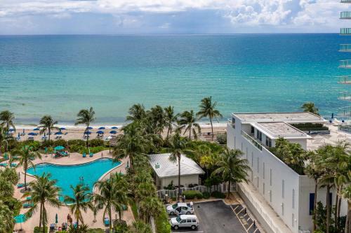 Aparthotel The Tides Ocean Luxury Suites