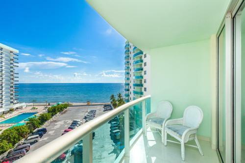 Aparthotel The Tides Ocean Luxury Suites