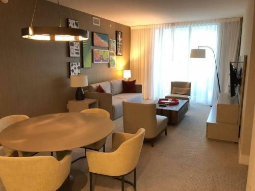 Hyde Beach 2 Bedroom Amazing Apartment