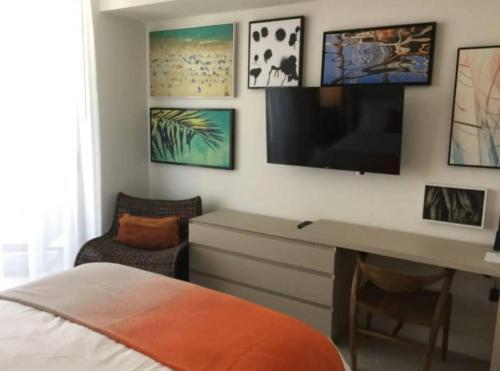 Hyde Beach 2 Bedroom Amazing Apartment
