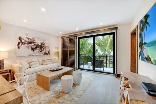 Hotel Bali Hai Beachfront Resort And Spa