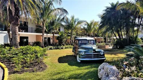 Hotel Bali Hai Beachfront Resort And Spa