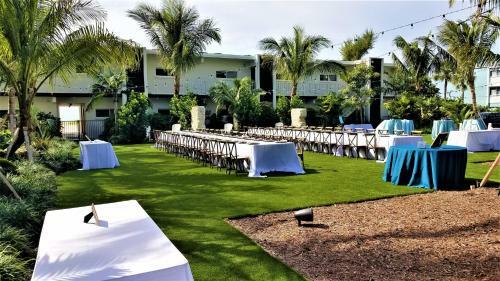 Hotel Bali Hai Beachfront Resort And Spa
