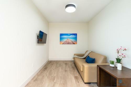 Beachfront Condo Rs - Rooftop Pool