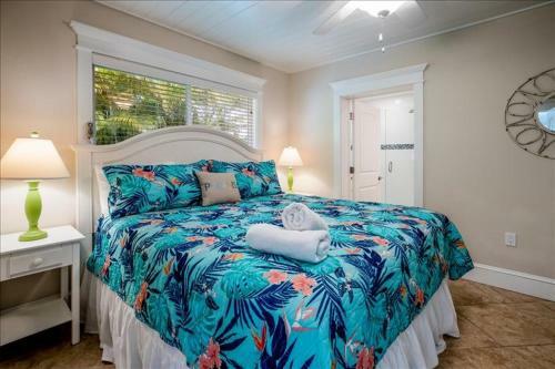 Salty Turtle Home