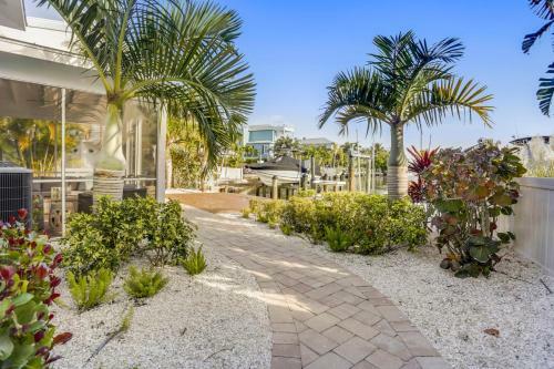 Grand Canal Front Home With Private Dock